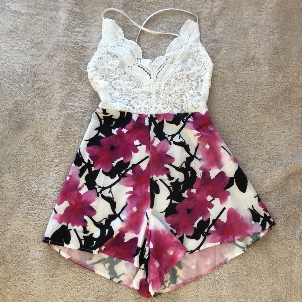 ZAFUL backless lace romper
